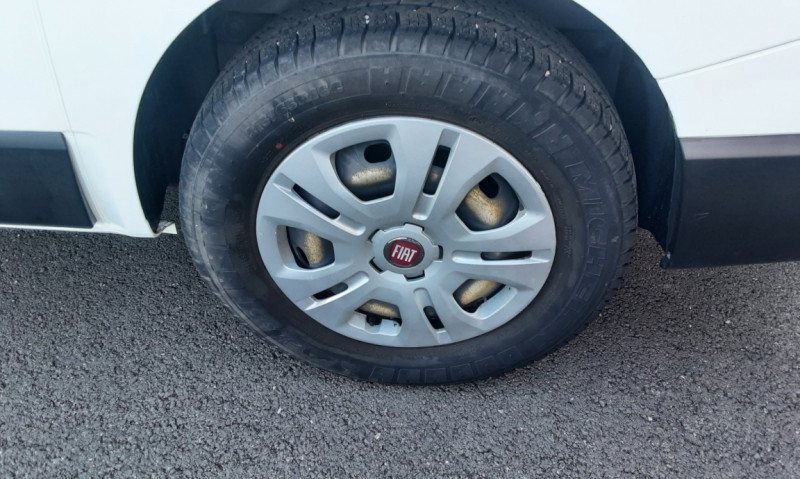 Photo 31 de l'offre de FIAT TALENTO FGN TOLE 1.2 CH2 1.6 MULTIJET 145 PACK PRO NAV à 21490€ chez Centrale auto marché Périgueux