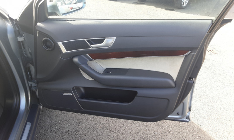 Photo 32 de l'offre de AUDI A6 ALLROAD QUATTRO 3.0 TDI 240 AVUS TIPTRONIC à 12490€ chez Centrale auto marché Périgueux