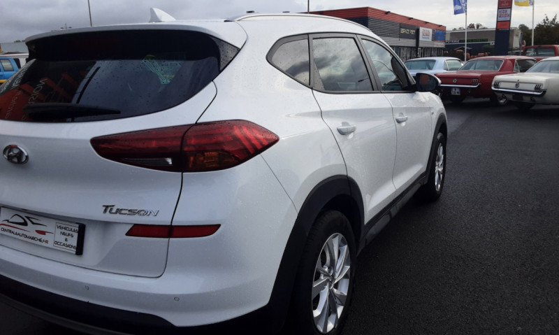Photo 18 de l'offre de HYUNDAI TUCSON 1.6 CRDi 115 hybrid Business  à 18990€ chez Centrale auto marché Périgueux