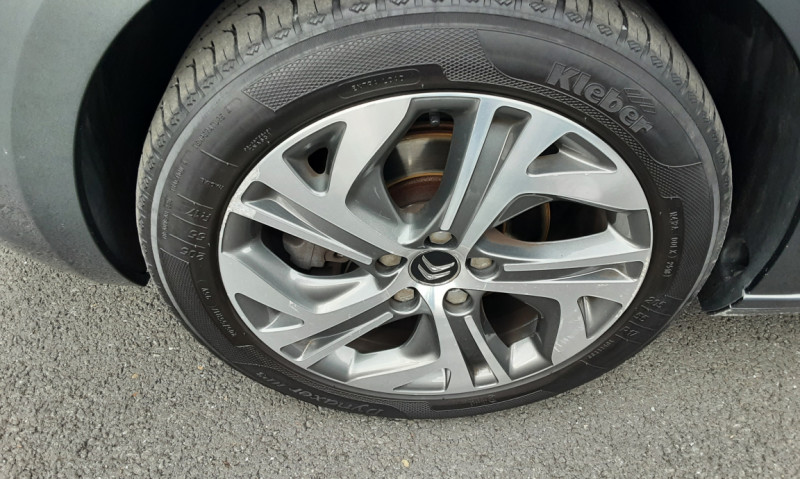 Photo 14 de l'offre de CITROEN C4 PICASSO BlueHDi 120 SetS Exclusive à 11490€ chez Centrale auto marché Périgueux