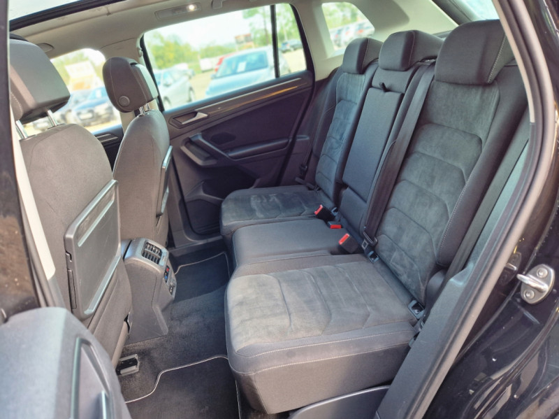 Photo 11 de l'offre de VOLKSWAGEN TIGUAN 2.0 TDI 150 DSG7 Carat à 28990€ chez Centrale auto marché Périgueux