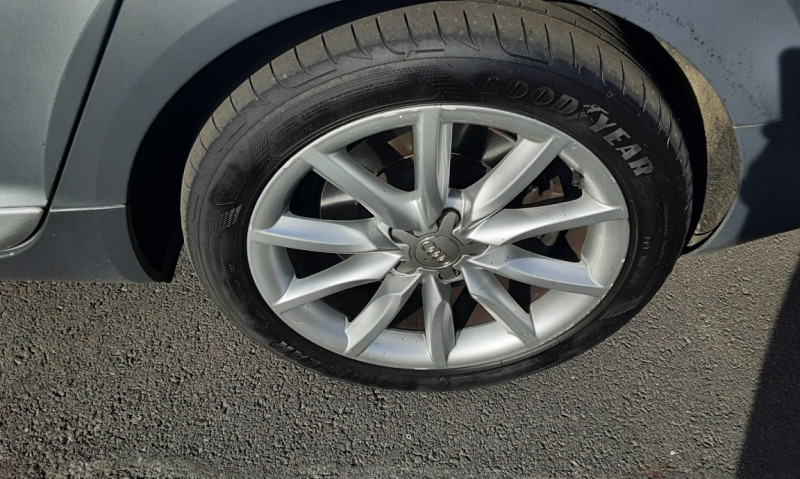 Photo 41 de l'offre de AUDI A6 ALLROAD QUATTRO 3.0 TDI 240 AVUS TIPTRONIC à 12490€ chez Centrale auto marché Périgueux