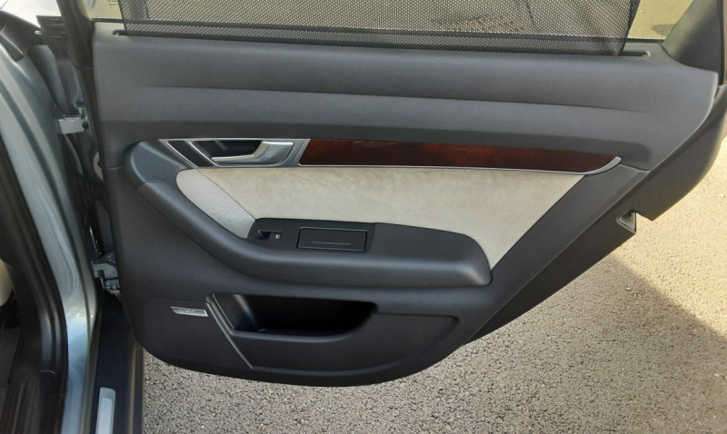 Photo 29 de l'offre de AUDI A6 ALLROAD QUATTRO 3.0 TDI 240 AVUS TIPTRONIC à 12490€ chez Centrale auto marché Périgueux