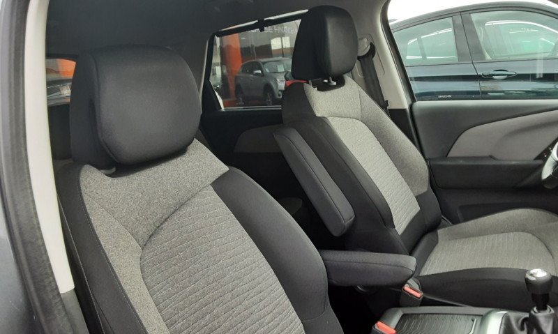Photo 41 de l'offre de CITROEN C4 PICASSO BlueHDi 120 SetS Exclusive à 11490€ chez Centrale auto marché Périgueux