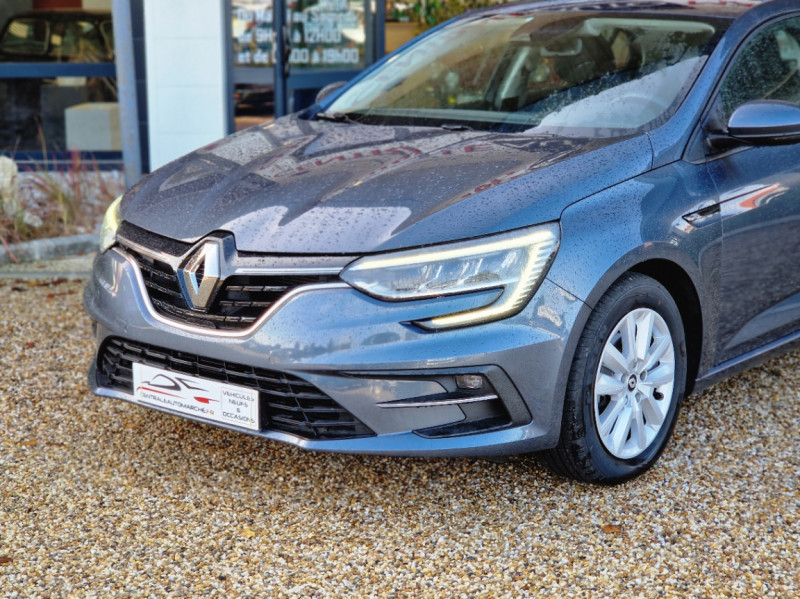 Photo 3 de l'offre de RENAULT MEGANE IV Berline Blue dCi 115 EDC Business à 20990€ chez Centrale auto marché Périgueux