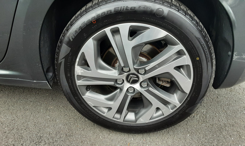 Photo 10 de l'offre de CITROEN C4 PICASSO BlueHDi 120 SetS Exclusive à 11490€ chez Centrale auto marché Périgueux