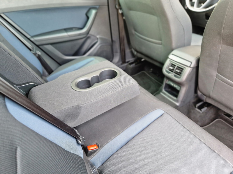 Photo 49 de l'offre de SEAT ATECA 1.6 TDI 115 ch Start/Stop DSG7 Style Business à 20990€ chez Centrale auto marché Périgueux