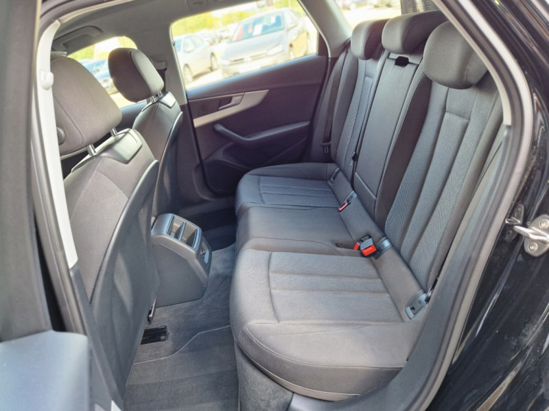 Photo 24 de l'offre de AUDI A4 AVANT 2.0 TDI ultra 150 S tronic 7 Business Line à 25990€ chez Centrale auto marché Périgueux