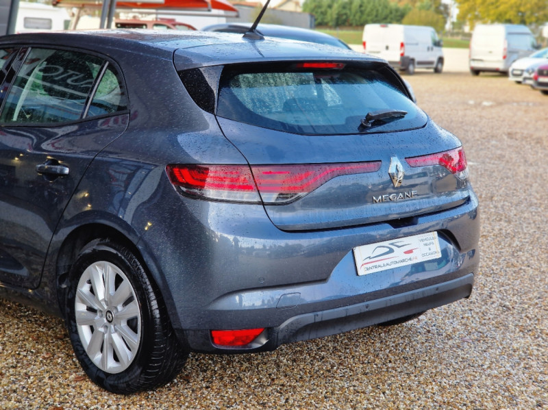 Photo 7 de l'offre de RENAULT MEGANE IV Berline Blue dCi 115 EDC Business à 20990€ chez Centrale auto marché Périgueux