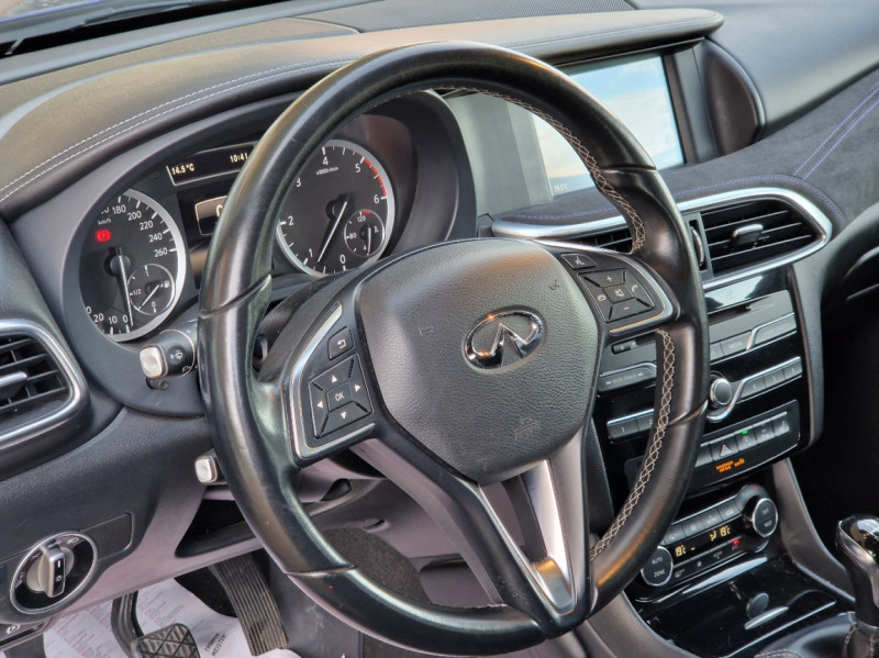 Photo 42 de l'offre de INFINITI Q30 1.5d 109 Premium à 13490€ chez Centrale auto marché Périgueux