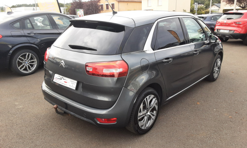 Photo 8 de l'offre de CITROEN C4 PICASSO BlueHDi 120 SetS Exclusive à 11490€ chez Centrale auto marché Périgueux