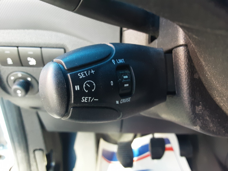 Photo 17 de l'offre de CITROEN BERLINGO M BLUEHDI 100 CLUB à 12990€ chez Centrale auto marché Périgueux