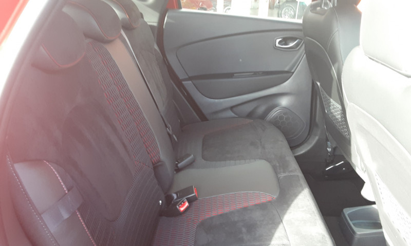 Photo 41 de l'offre de RENAULT CAPTUR dCi 90 RED EDITION à 15290€ chez Centrale auto marché Périgueux