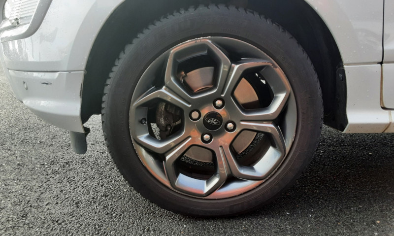 Photo 33 de l'offre de FORD ECOSPORT 1.0 EcoBoost 125ch SetS BVA6 ST-Line à 14990€ chez Centrale auto marché Périgueux
