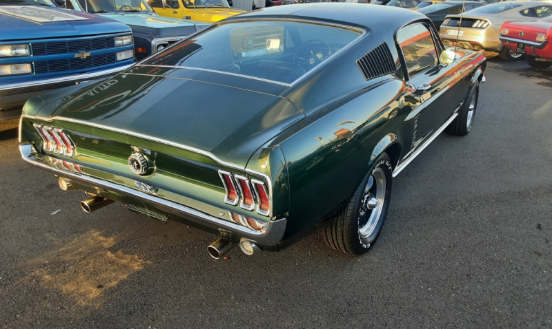 Photo 14 de l'offre de FORD MUSTANG FASTBACK 289 CI V8 BULLITT à 78000€ chez Centrale auto marché Périgueux