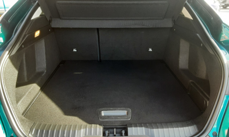 Photo 23 de l'offre de RENAULT ARKANA E-Tech 145 - 21B Intens à 26490€ chez Centrale auto marché Périgueux