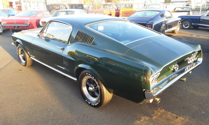 Photo 10 de l'offre de FORD MUSTANG FASTBACK 289 CI V8 BULLITT à 78000€ chez Centrale auto marché Périgueux