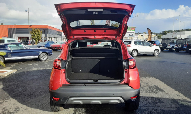 Photo 36 de l'offre de RENAULT CAPTUR dCi 90 RED EDITION à 15290€ chez Centrale auto marché Périgueux