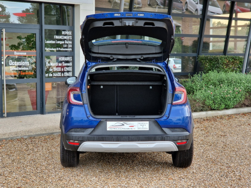 Photo 45 de l'offre de RENAULT CAPTUR TCe 90 CH Business à 18490€ chez Centrale auto marché Périgueux