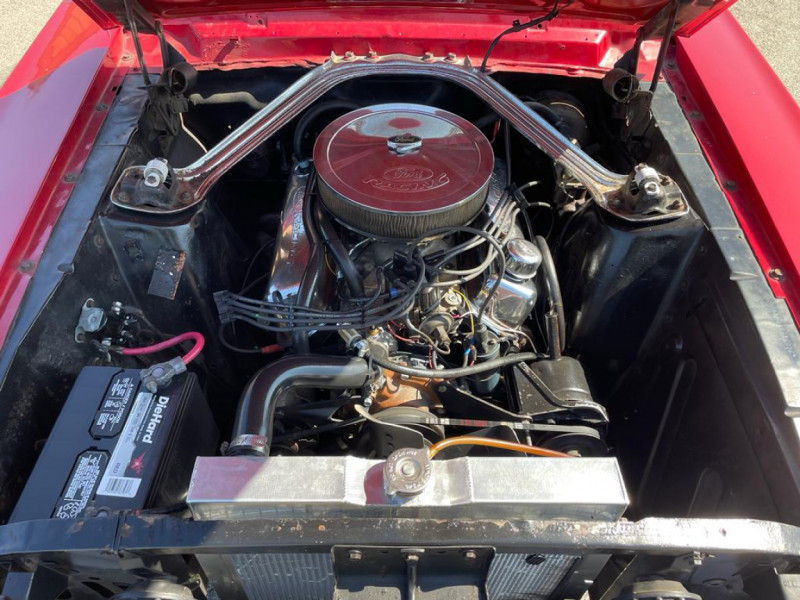 Photo 21 de l'offre de FORD MUSTANG CABRIOLET CODE A 1967 ROUGE V8 à 51900€ chez Centrale auto marché Périgueux