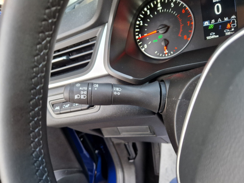 Photo 41 de l'offre de RENAULT CAPTUR TCe 90 CH Business à 18490€ chez Centrale auto marché Périgueux