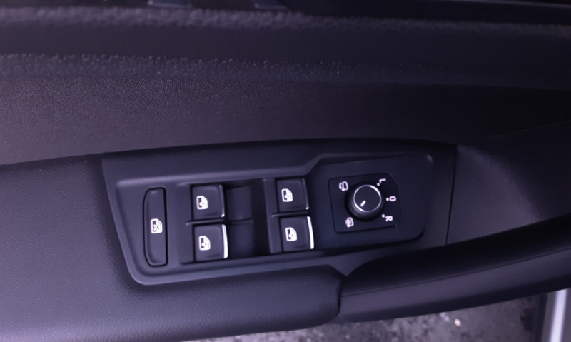 Photo 10 de l'offre de VOLKSWAGEN TIGUAN 2.0 TDI 150 DSG7 MATCH à 28990€ chez Centrale auto marché Périgueux