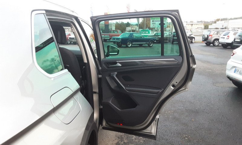 Photo 20 de l'offre de VOLKSWAGEN TIGUAN 2.0 TDI 150 DSG7 MATCH à 28990€ chez Centrale auto marché Périgueux