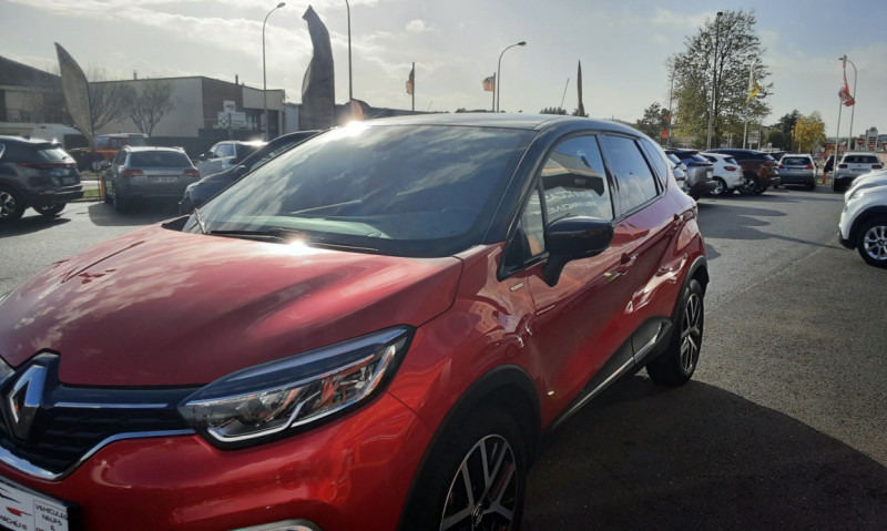 Photo 48 de l'offre de RENAULT CAPTUR dCi 90 RED EDITION à 15290€ chez Centrale auto marché Périgueux