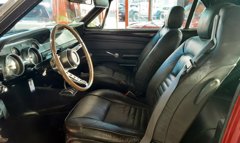 Photo 24 de l'offre de FORD MUSTANG CABRIOLET CODE A 1967 ROUGE V8 à 51900€ chez Centrale auto marché Périgueux