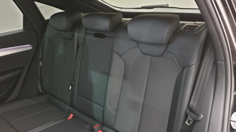 Photo 8 de l'offre de AUDI Q5 SPORTBACK 35 2.0 TDI MILD HYBRID 163CV S TRONIC 7 S LINE SUREQUIPE à 71645€ chez Actuel Auto Import