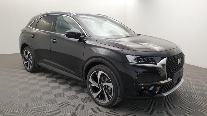 Ds DS7 CROSSBACK 1.5 BLUEHDI 130CV EAT8 RIVOLI SUREQUIPE Diesel NOIR PERLA NERA Occasion à vendre