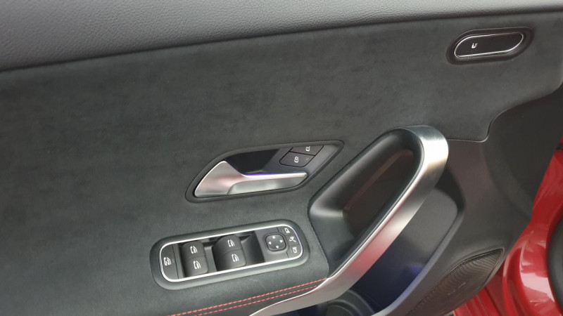 Photo 11 de l'offre de MERCEDES-BENZ CLASSE A 220D 190CV 8G-DCT AMG LINE à 41389€ chez Actuel Auto Import
