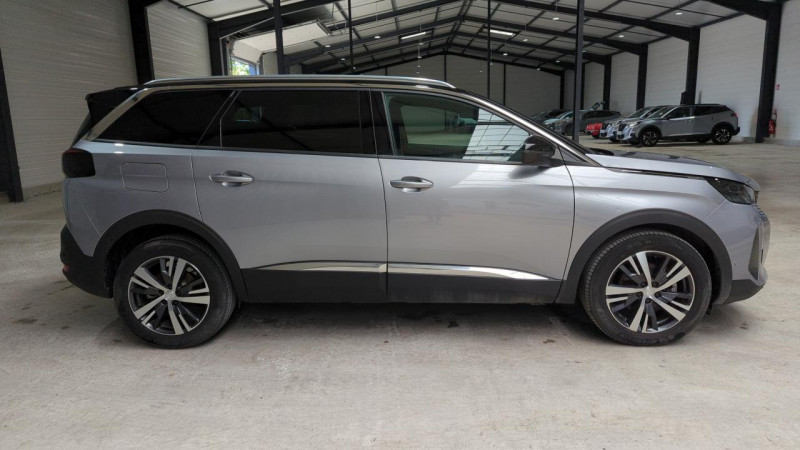 Photo 3 de l'offre de PEUGEOT 5008 1.5 BLUEHDI 130CV EAT8 7PL ALLURE PACK SUREQUIPE à 33588€ chez Actuel Auto Import