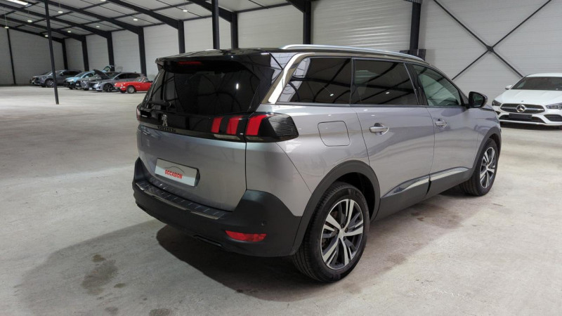 Photo 4 de l'offre de PEUGEOT 5008 1.5 BLUEHDI 130CV EAT8 7PL ALLURE PACK + SIEGES CHAUFFANTS + HAYON MAINS LIBRES à 33588€ chez Actuel Auto Import