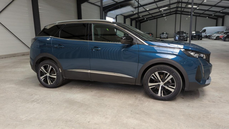 Peugeot 3008 1.2 PURETECH 130CV EAT8 GT + SIEGES CHAUFFANTS + HAYON MAINS LIBRES Essence BLEU CELEBES / TOIT NOIR Occasion à vendre