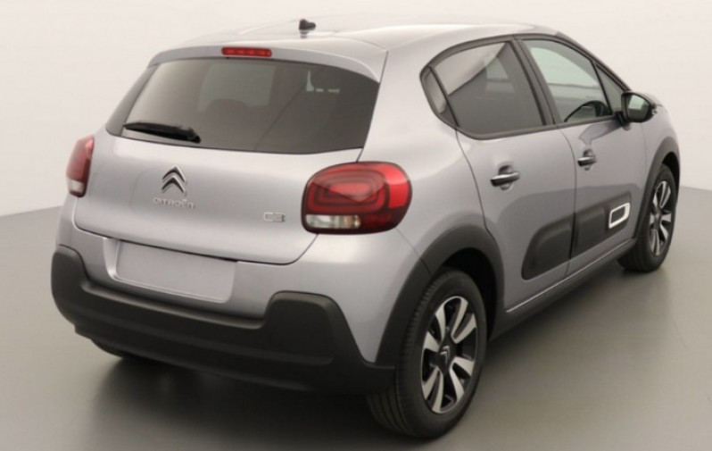 Photo 2 de l'offre de CITROEN C3 1.2 PURETECH 110CV BVM6 MAX + PACK DRIVER MAX à 20728€ chez Actuel Auto Import