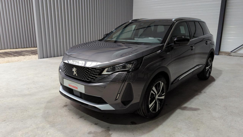 Photo 2 de l'offre de PEUGEOT 5008 1.2 PURETECH 130CV EAT8 7PL GT + SIEGES CHAUFFANTS + HAYON MAINS LIBRES à 34788€ chez Actuel Auto Import