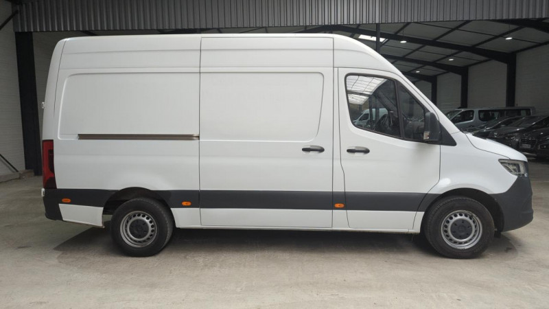 Photo 3 de l'offre de MERCEDES-BENZ SPRINTER FOURGON 315 CDI 37 3.5T RWD PRO à 27588€ chez Actuel Auto Import