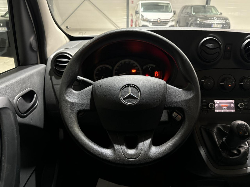 Photo 8 de l'offre de MERCEDES CITAN MIXTO 109 1.5 90CV CDI BVM5 5PL EXTRA LONG à 15000€ chez Actuel Auto Import