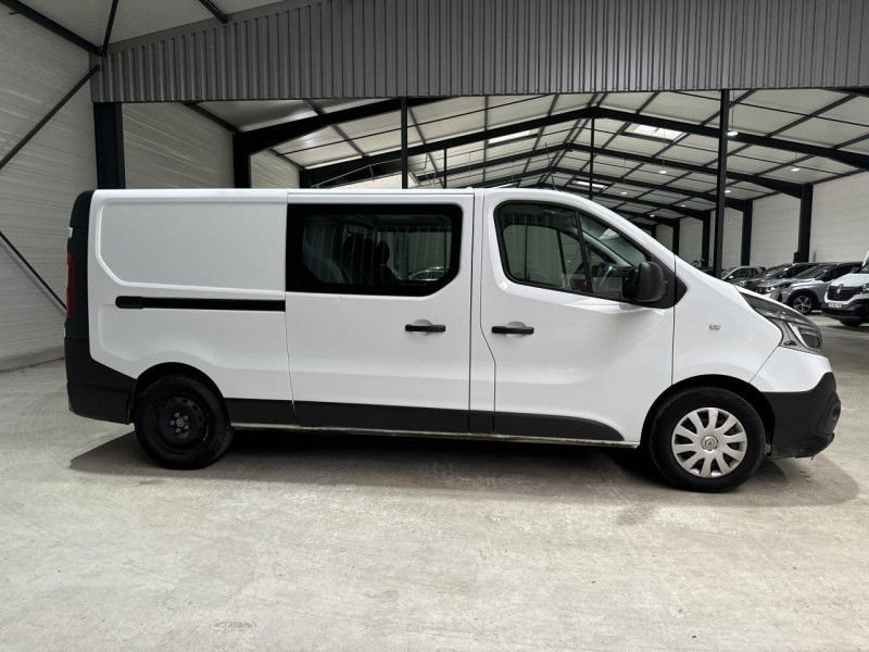 Photo 3 de l'offre de RENAULT TRAFIC CABINE APPROFONDIE TRAFIC CA L2H1 1200 KG DCI 95CV BVM6 GRAND CONFORT + RADAR AR + NAVI à 20130€ chez Actuel Auto Import