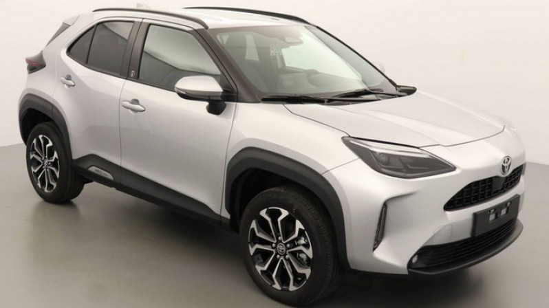 Toyota YARIS CROSS 1.5 HYBRIDE 130CV E-CVT 2WD DESIGN Hybrid essence GRIS MINERAL Occasion à vendre