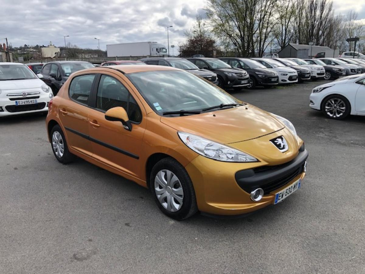 2din peugeot 207