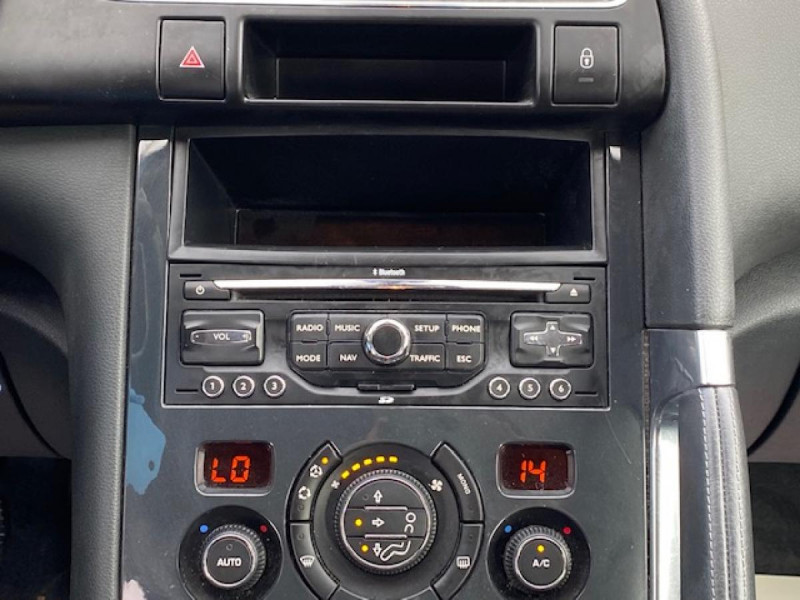 Photo 21 de l'offre de PEUGEOT 3008 1.6 VTI 16V  ACTIVE GPS à 7490€ chez Triplo auto