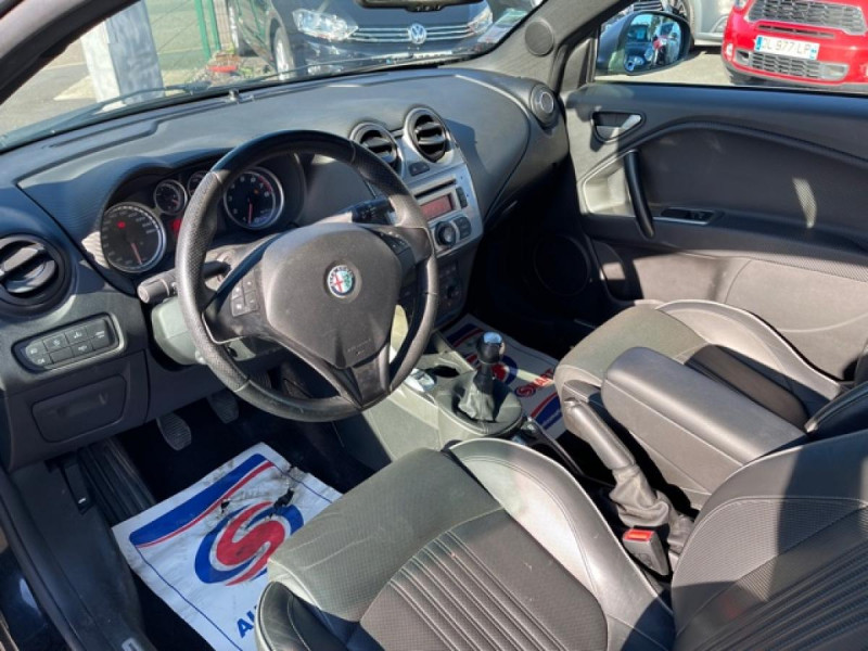 Photo 11 de l'offre de ALFA ROMEO MITO 1.4 TB MULTIAIR - 170 S/S  QUADRIFOGLIO VERDE CUIR DISTRI OK à 9990€ chez Triplo auto