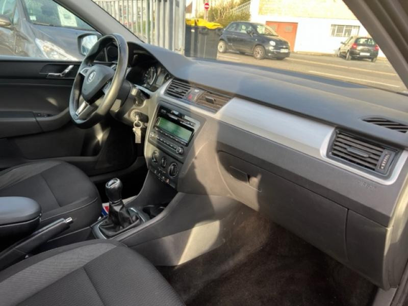 Photo 35 de l'offre de SKODA RAPID SPACEBACK 1.6 TDI 90 AMBITION CLIM à 7490€ chez Triplo auto
