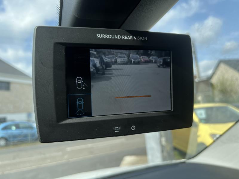 Photo 18 de l'offre de CITROEN BERLINGO 1.6 BHDI 100 M DRIVER GPS   CAMERA  à 14990€ chez Triplo auto