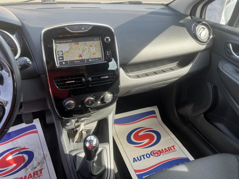 Photo 50 de l'offre de RENAULT CLIO 1.5 DCI 75 BUSINESS GPS à 10490€ chez Triplo auto
