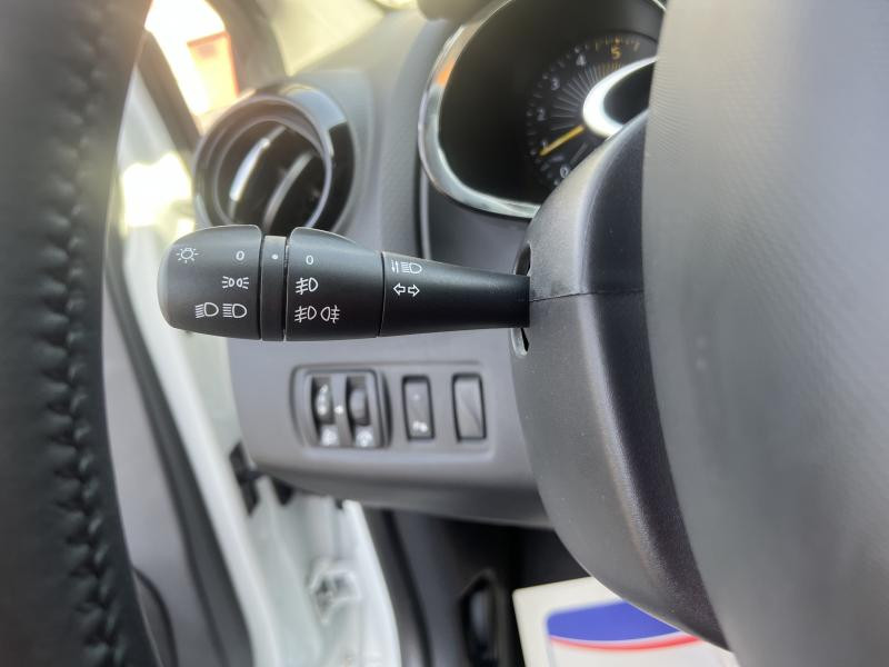 Photo 47 de l'offre de RENAULT CLIO 1.5 DCI 75 BUSINESS GPS à 10490€ chez Triplo auto