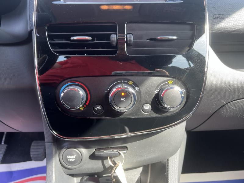 Photo 16 de l'offre de RENAULT CLIO 1.5 DCI 75 BUSINESS GPS à 10490€ chez Triplo auto
