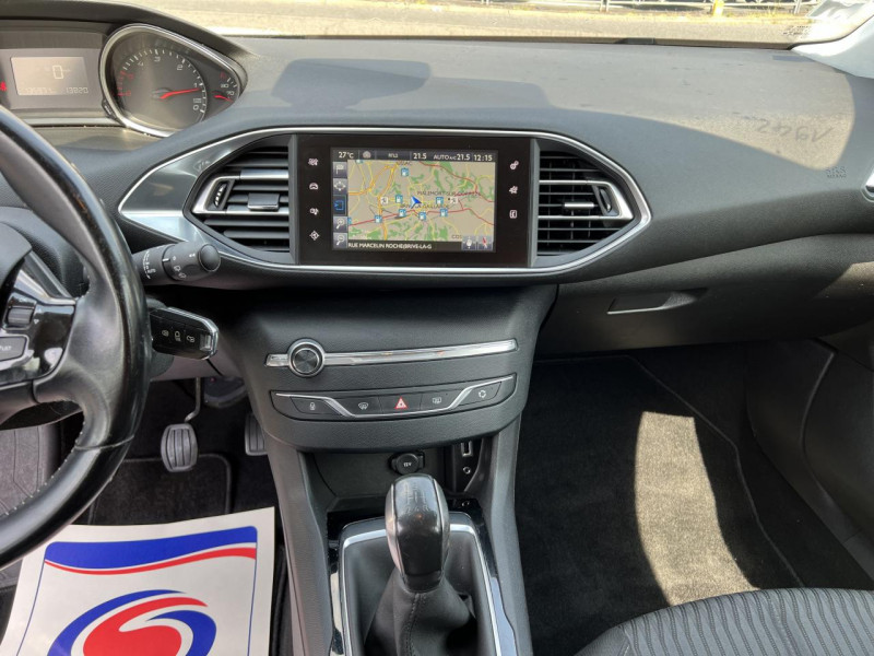 Photo 16 de l'offre de PEUGEOT 308 1.6 BHDI 100 ACTIVE BUSINESS GPS à 10990€ chez Triplo auto